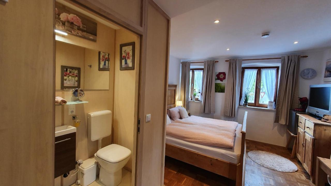 Gaestezimmer Vogtareuth Rinser Экстерьер фото